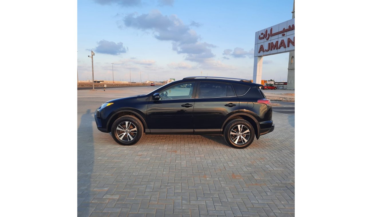 Toyota RAV4 2017 TOYOTA RAV4 XLE 4WD