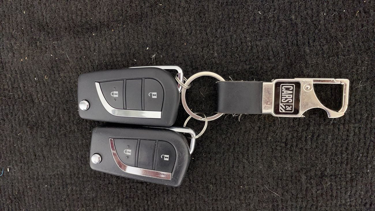 تويوتا راف ٤ EX 2.5 | بدون دفعة مقدمة | اختبار قيادة مجاني للمنزل