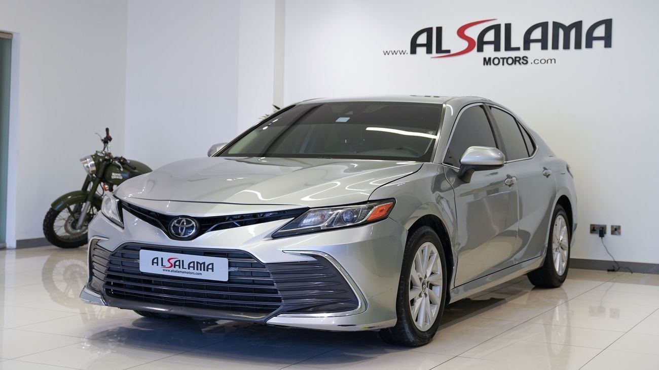 Toyota Camry LE STD 2.5L (204 HP)