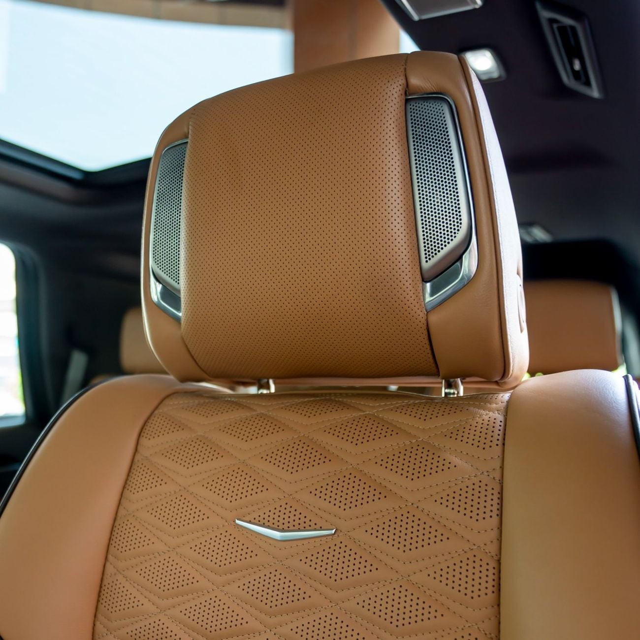 كاديلاك إسكالاد 2022 CADILLAC ESCALADE SPORT PLATINIUM GCC DONE 78,000KM ( WARRANTY TILL 2027 OR 100,000KM )