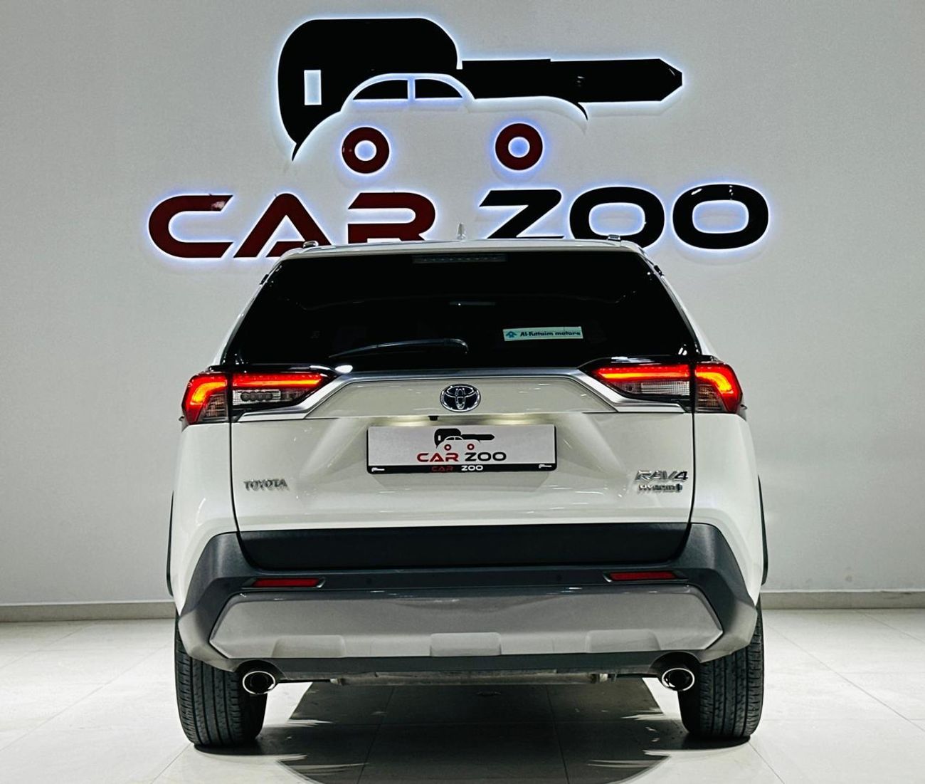 تويوتا راف ٤ 2.5L VXR Hybrid