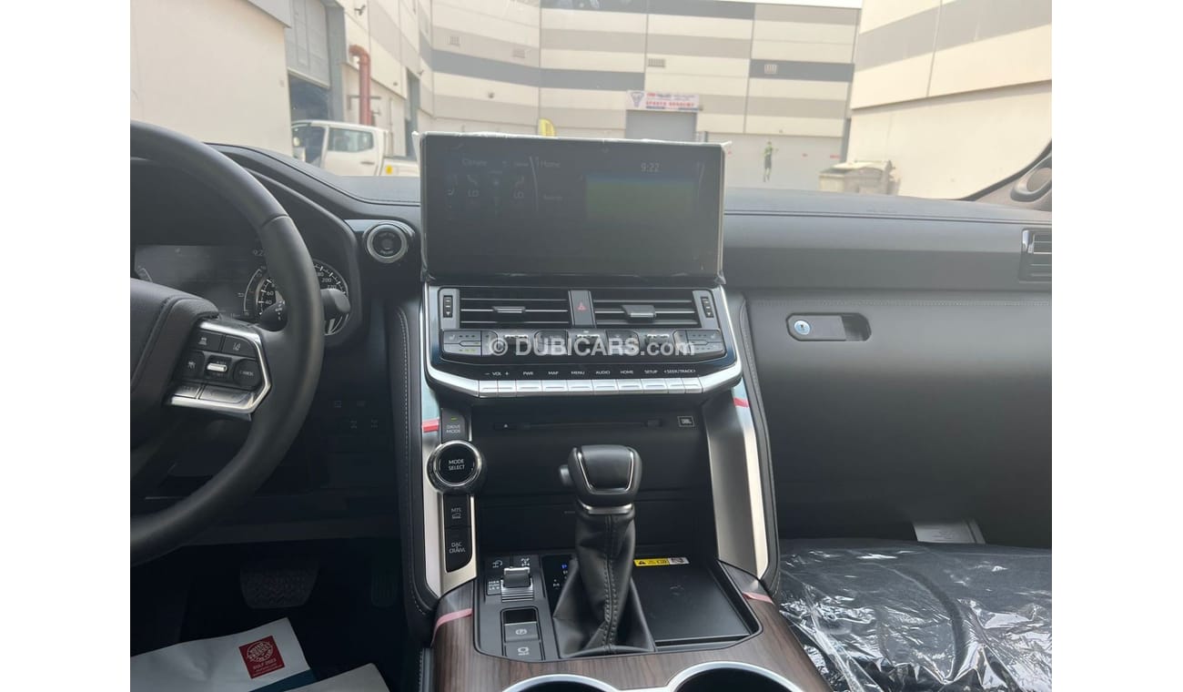 Toyota Land Cruiser 300 3.5L VXR TWIN TURBO FULL OPTION EUROPE SPECIFICATION WITHOUT HEAD-UP DISPLAY