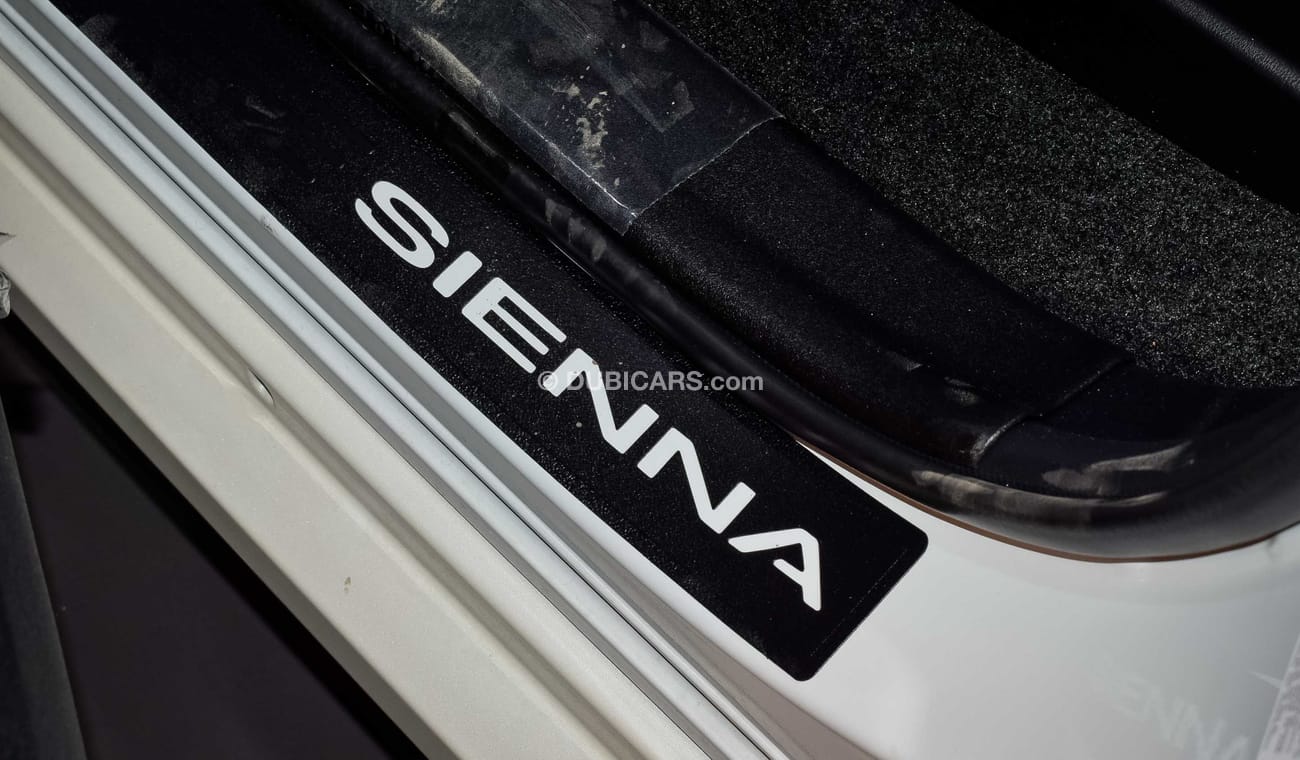 تويوتا سيينا Limited