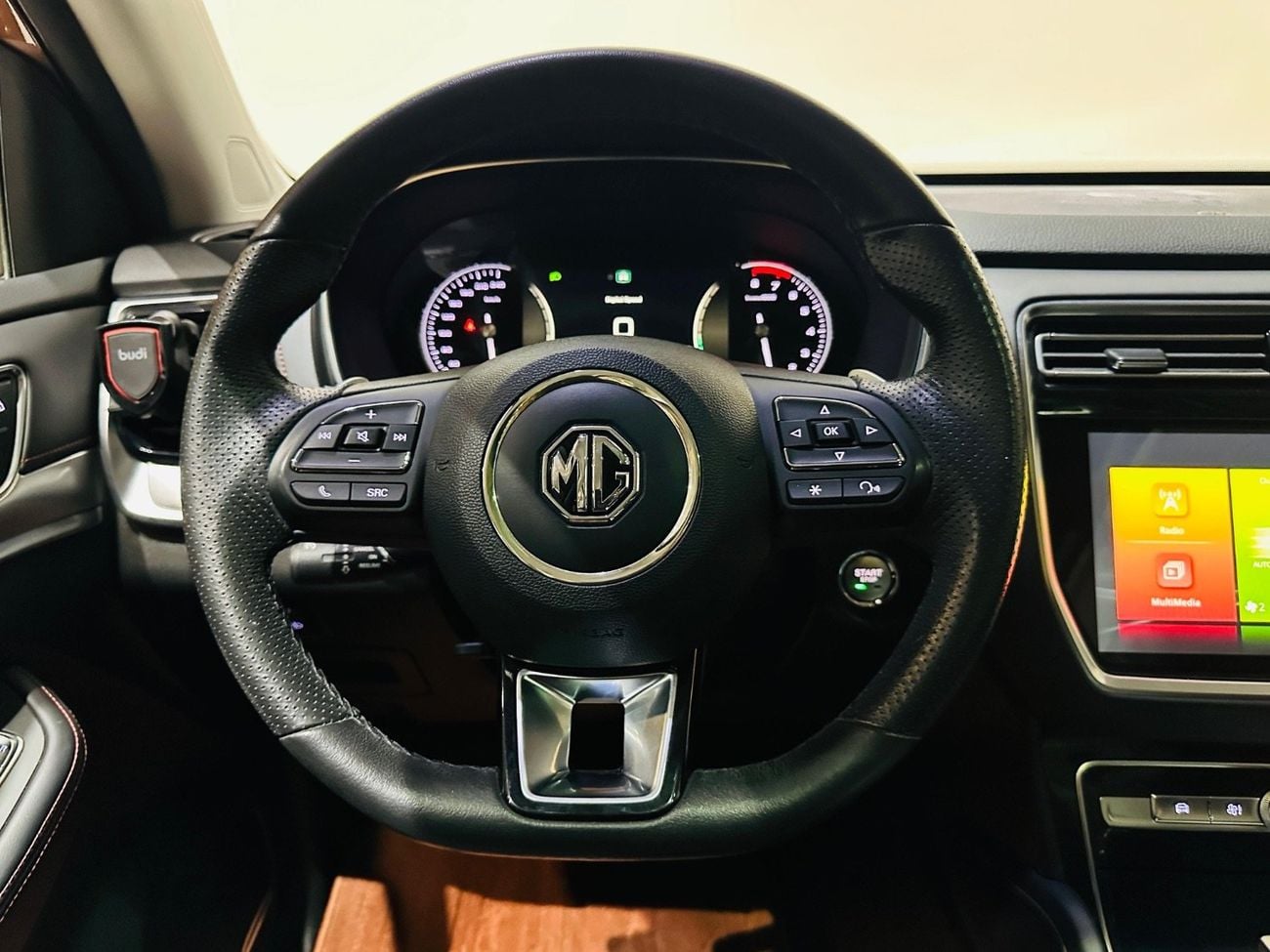أم جي RX8 COMFORT