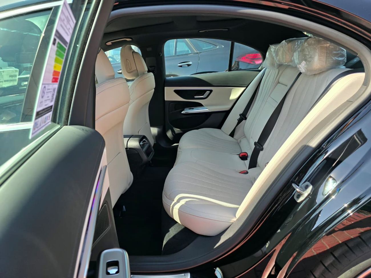 مرسيدس بنز E200 AMG Under Agency Warranty 2026 GCC