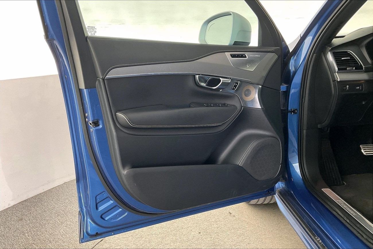 فولفو XC 90 T6 R Design | شامل الضمان | 0 ﺪﻔﻋﺓ ﺃﻮﻟﻯ