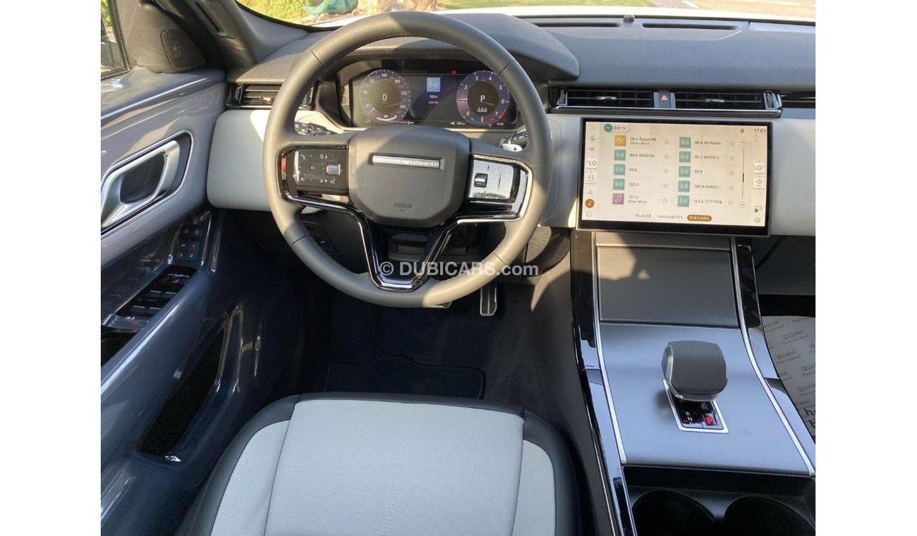 Land Rover Range Rover Velar **2024**GCC SPEC UNDER WARRANTY AND SERVICE CONTRACT
