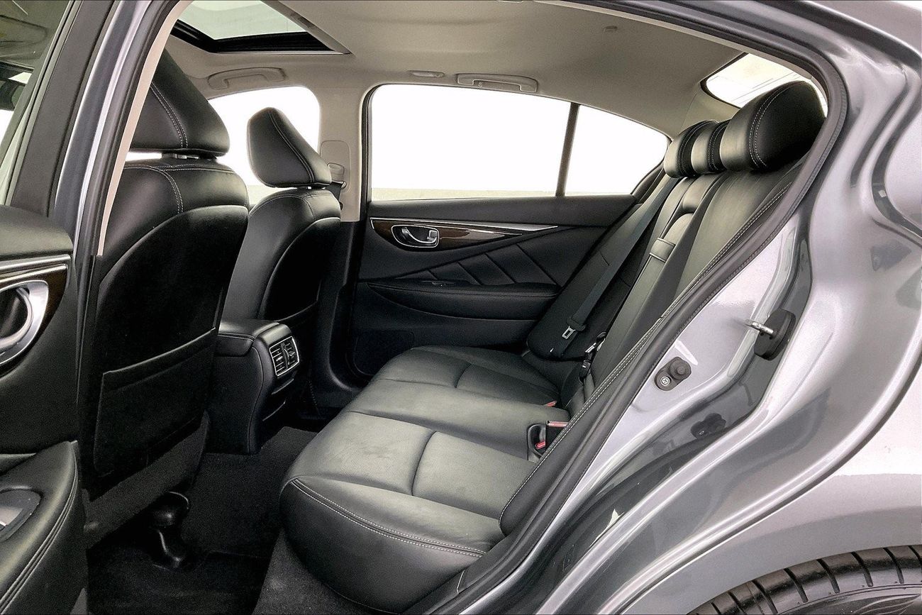 Infiniti Q50 Premium / Luxe| 1 year free warranty | Exclusive Eid offer