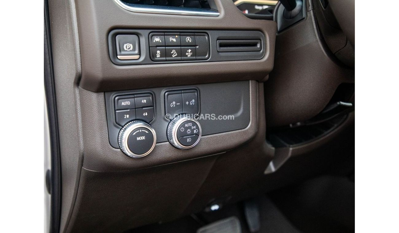 GMC Yukon SLE /GCC/3Years Warranty. Local Registration +5%