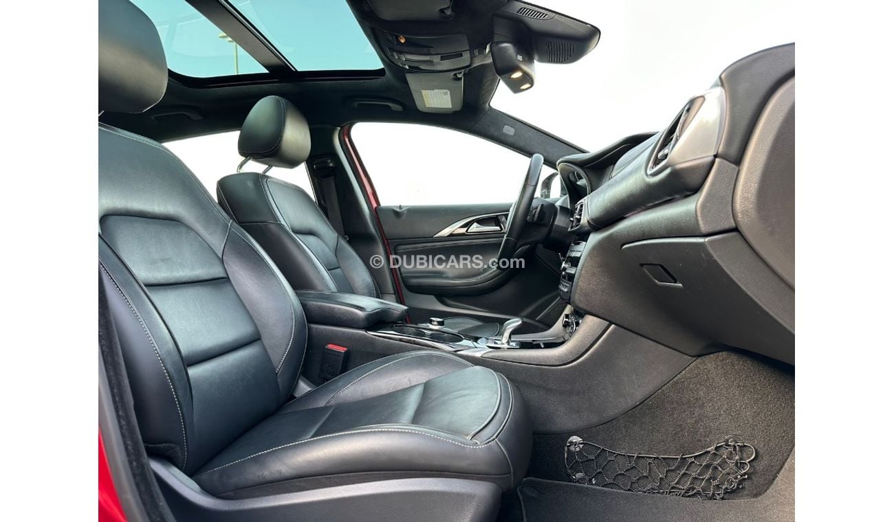 إنفينيتي QX30 Gcc