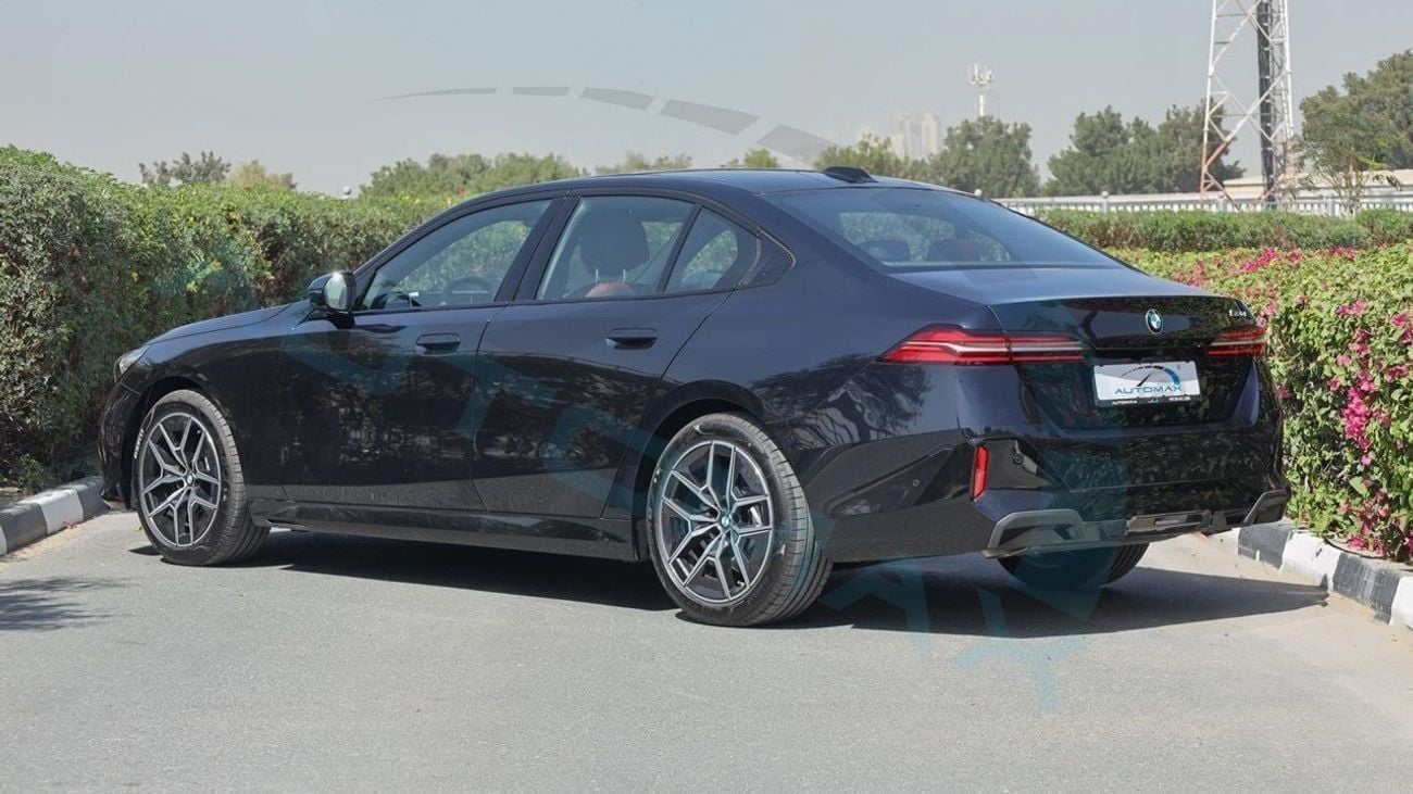 BMW 530i ( Eid al-Adha Offer ) (For Export , НА ЭКСПОРТ) M 2.0T 2026 RWD Без пробега