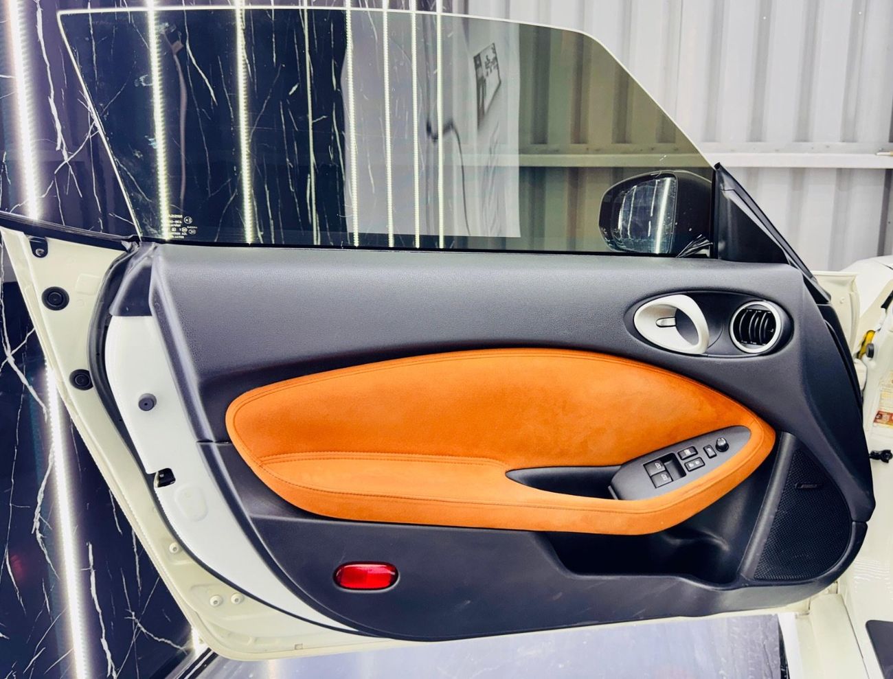 Nissan 370Z Std 3.7L (324 HP) Coupe