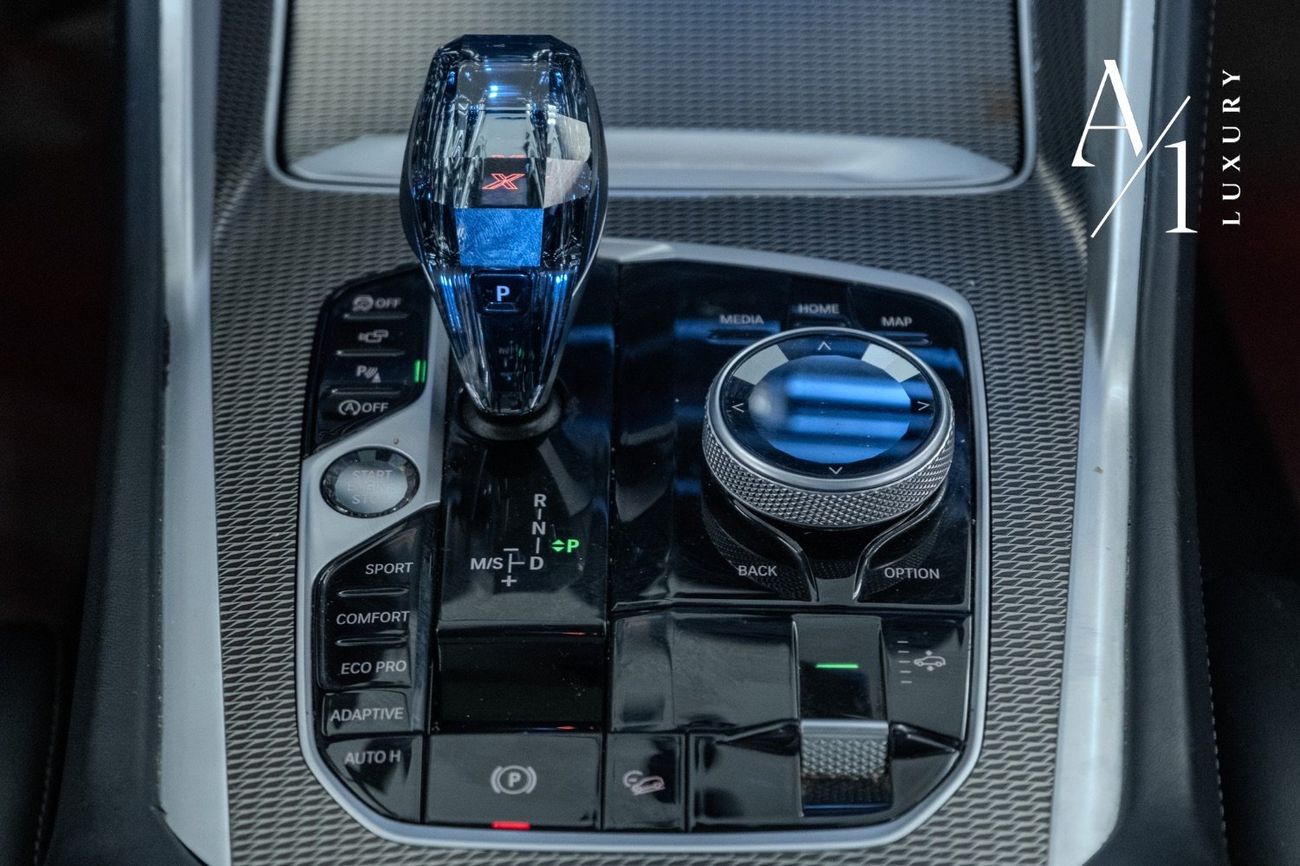 BMW X6 40i Exclusive 3.0L 2022 BMW X6, Good Condition, 335 BHP, Korean Spec