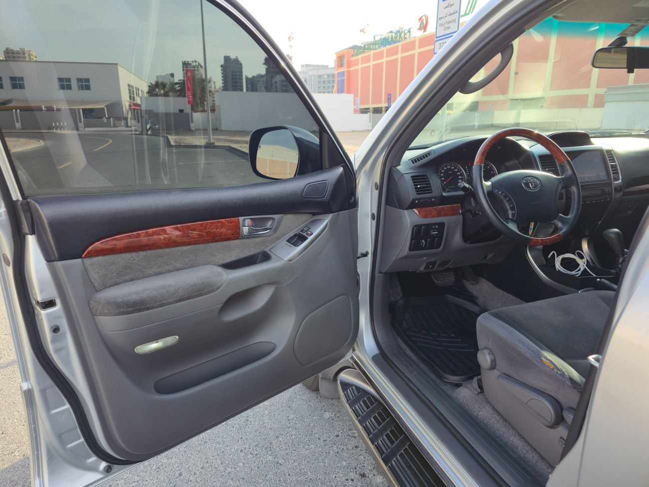 تويوتا برادو VX 3 DOOR 4.0 V6