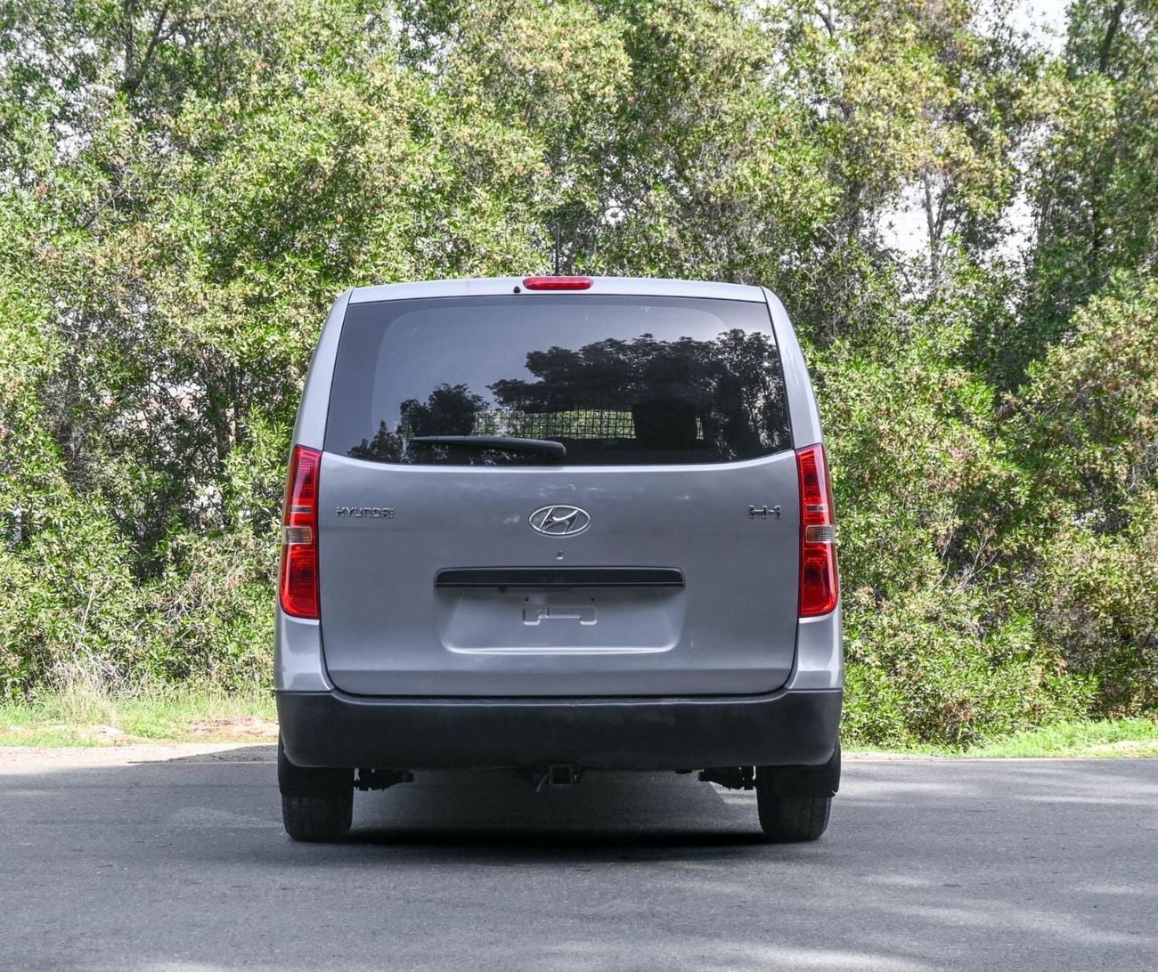 Hyundai H-1 Hyundai H1 Van Diesel , 2019 Korean, accident-free, in excellent condition