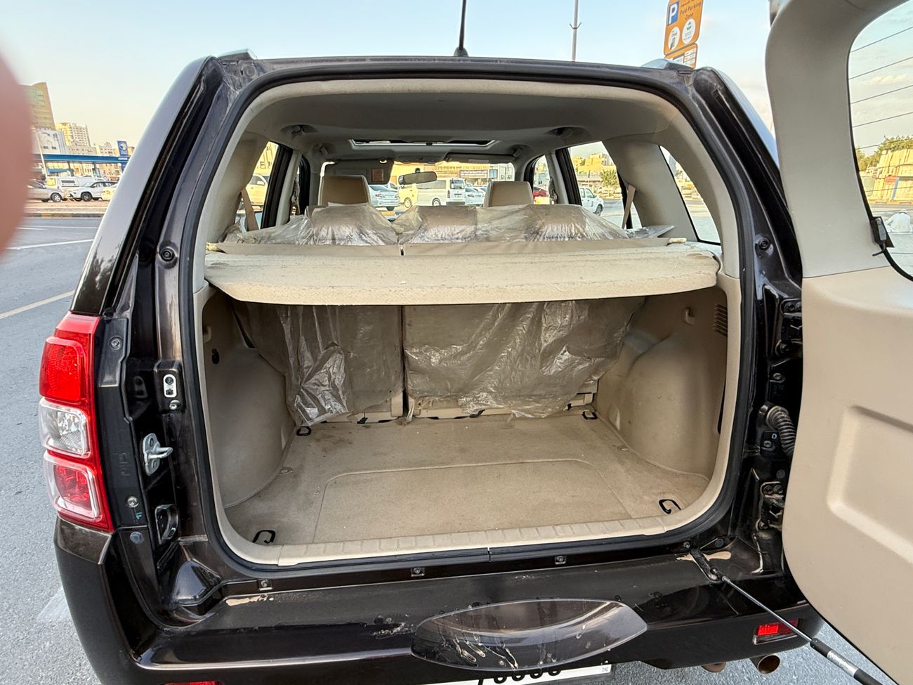 سوزوكي جراند فيتارا full option, sunroof, leather seat