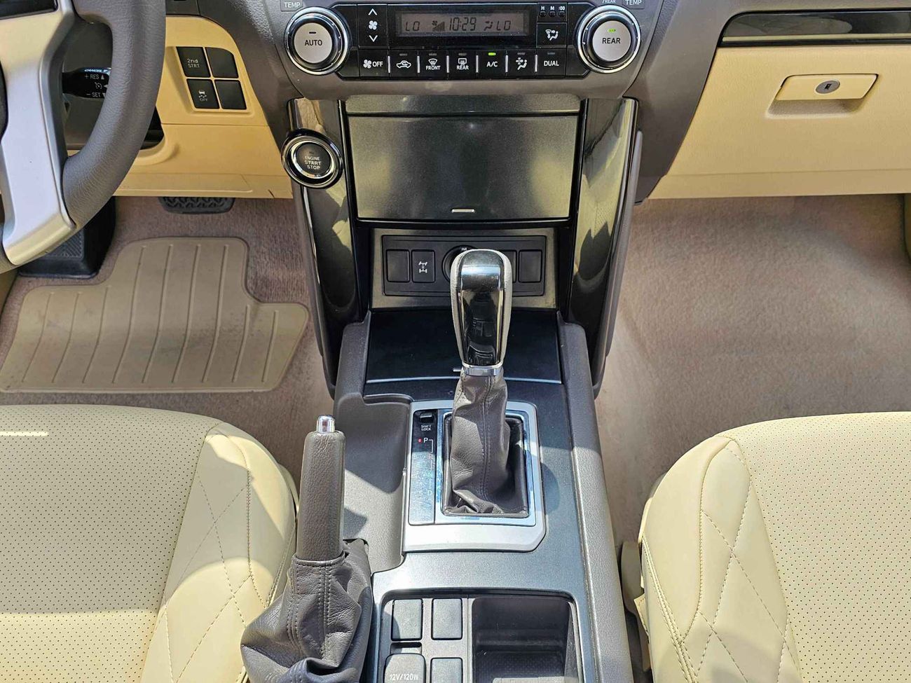 Toyota Prado // GXR // V6 // 4.0L // ORG SHAPE // NON ACCIDENT (LOT # 52430)