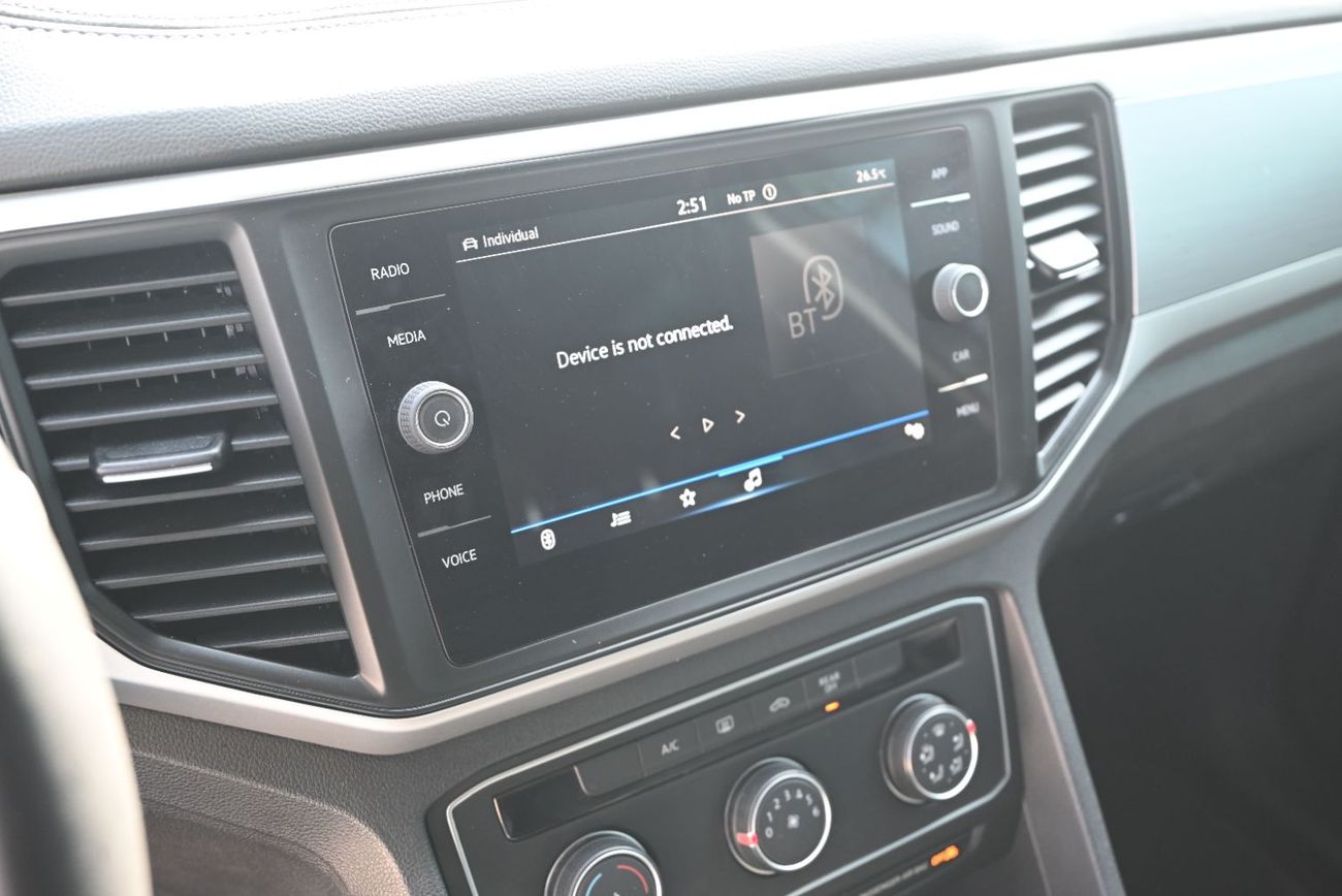 Volkswagen Teramont Trendline 3.6L - EMI 1760 AED - FULL AGENCY RECORD - ORIGINAL PAINT - VW TERAMONT 4WD - LOW MILEAGE