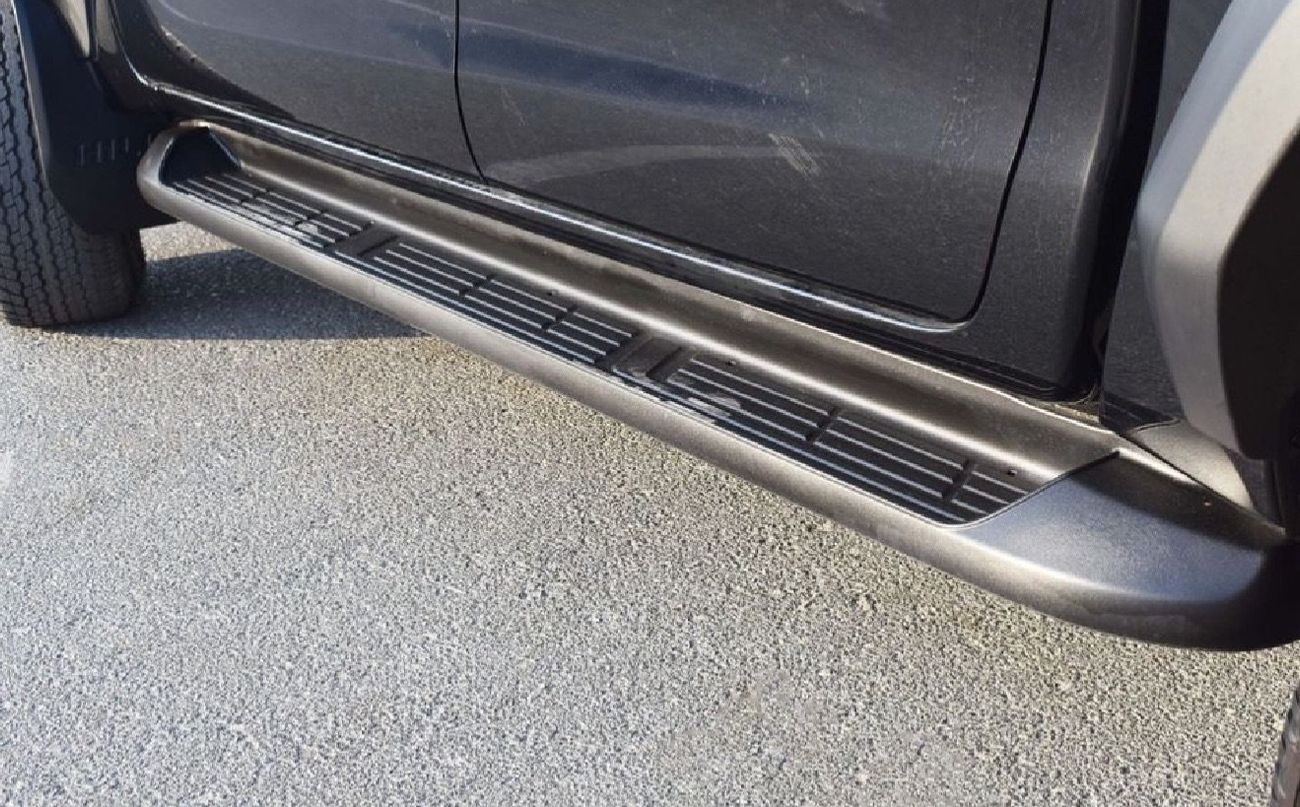 Toyota Hilux 2024 2.8L- DIESEL- AUTOMATIC TRANSMISSION- FULL OPTION WITH RADAR- 2025