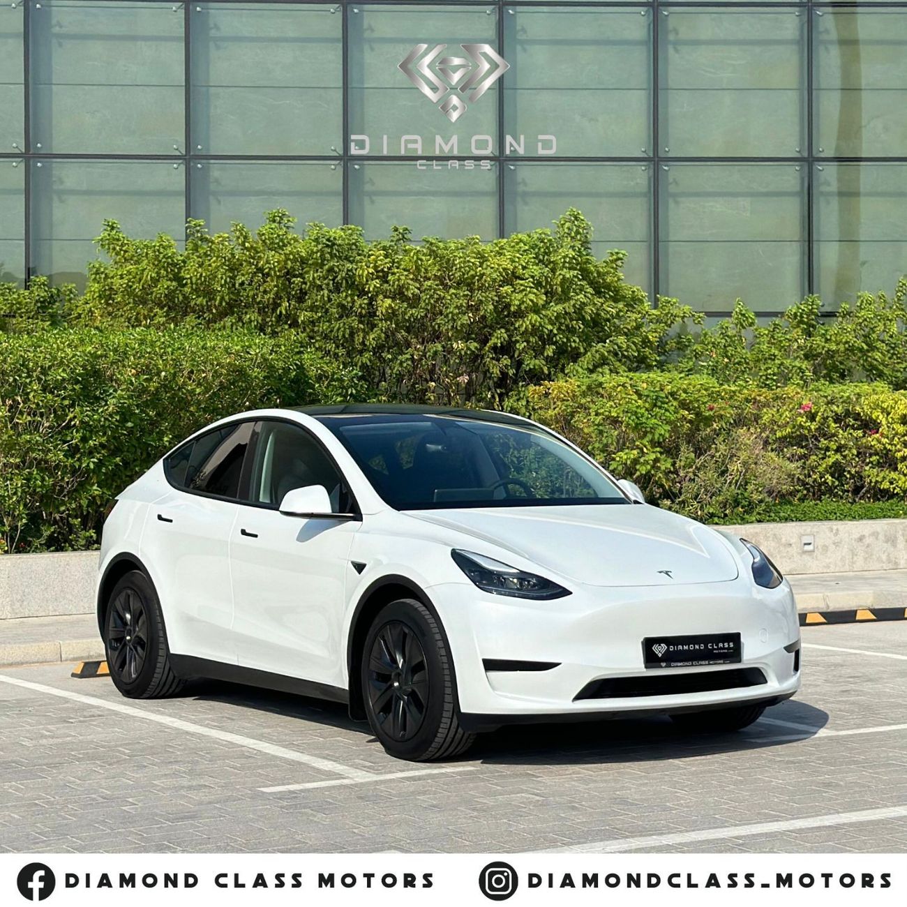 Tesla Model Y Tesla Model Y  Auto Pilot  2023 GCC 3,400 KM 169,000 AED Under Warranty from Tesla  Additional acces