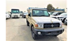 Toyota Land Cruiser Pick Up single  cap  v6