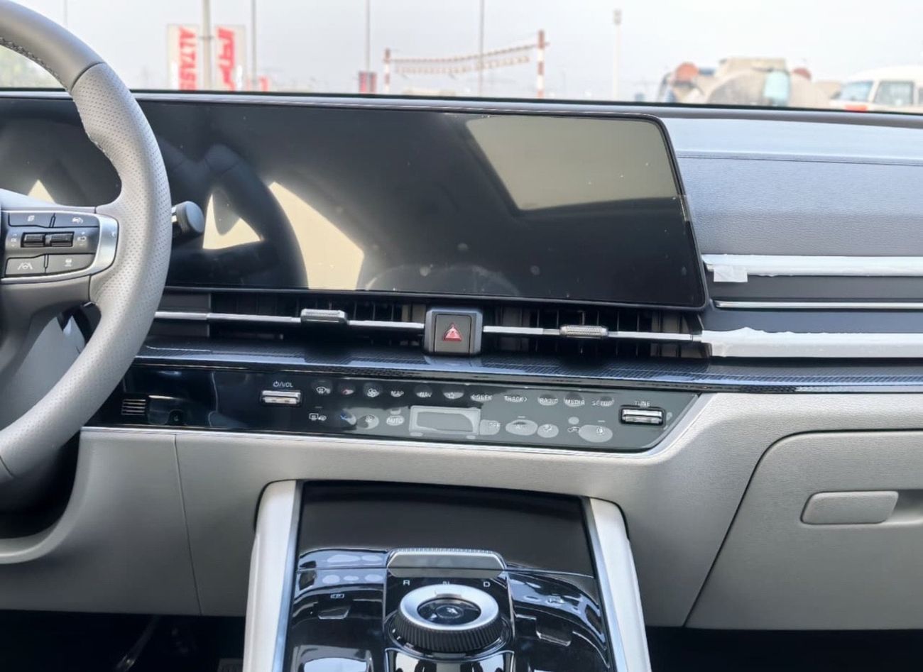 كيا سبورتيج DLX 2025 KIA SPORTAGE 1.5L PREMIUM PETROL FULL OPTION WITH POWER SEAT,WIRELESS CHARGER,POWER TRUNK,3