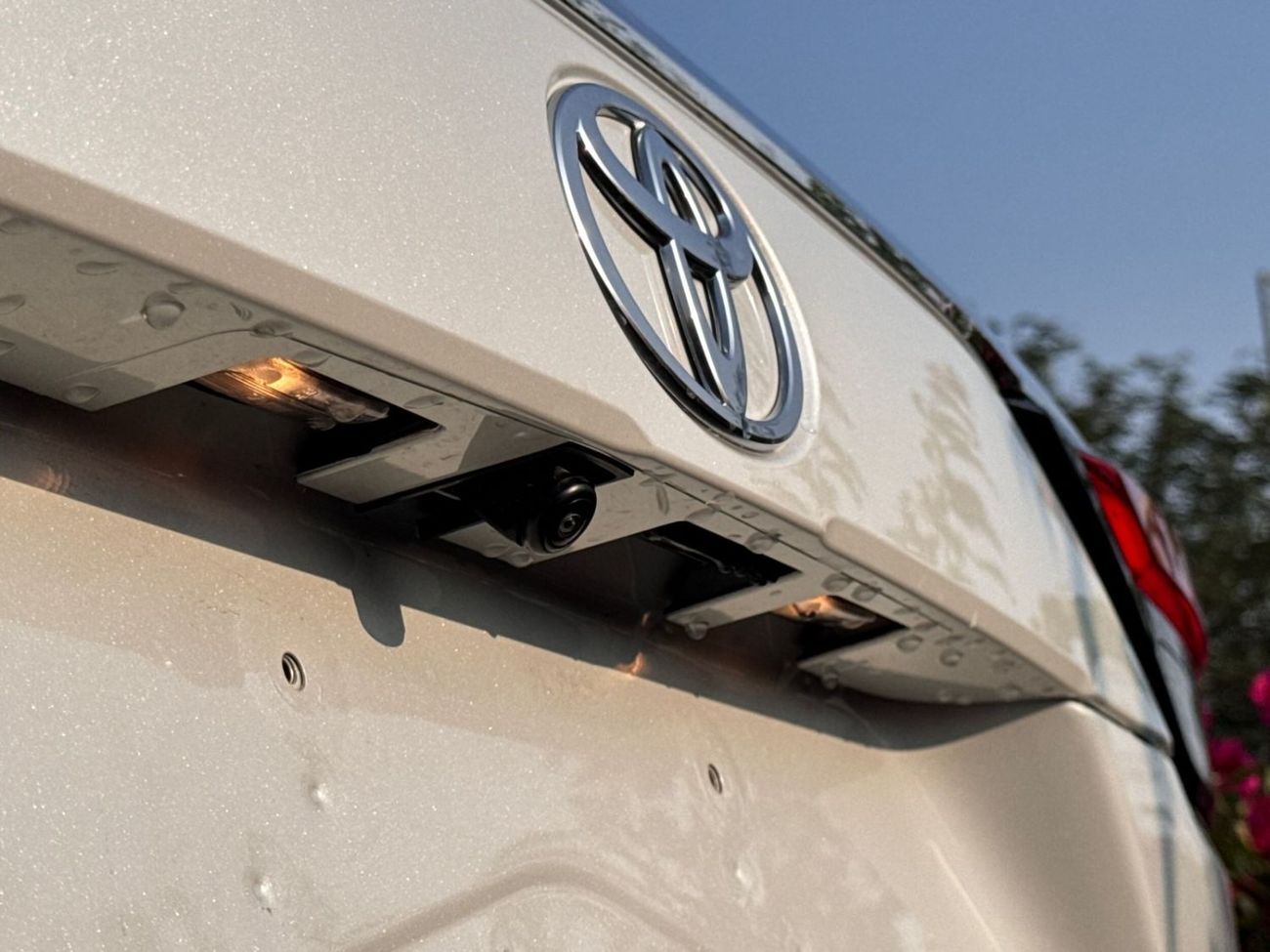 Toyota Innova 2.0L HyCross 8S Hybrid TOYOTA INNOVA HYB 2.0L Petrol - AUTO - 24YMTOYOTA INNOVA HYB 2.0L Petrol - AU