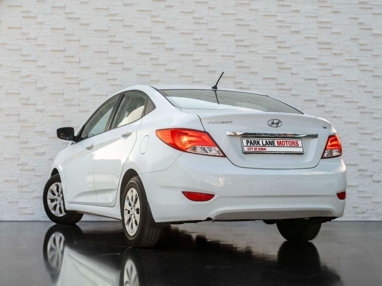 هيونداي أكسنت Base 1.6L (123 HP)