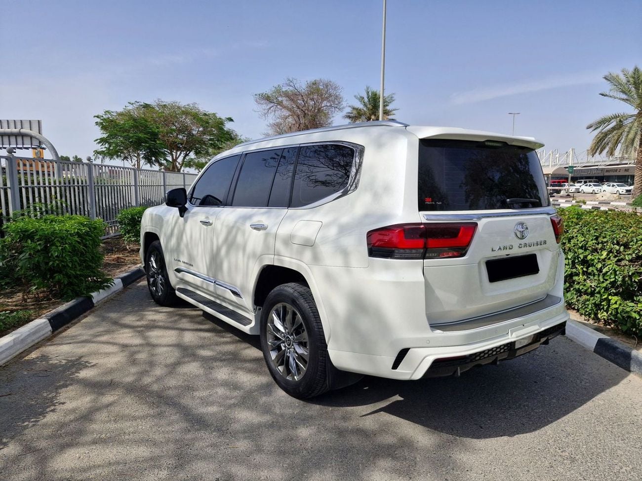 تويوتا لاند كروزر VXR 4.0L