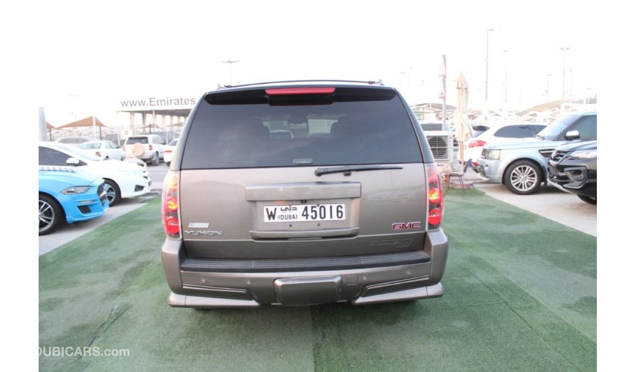 GMC Yukon GMC Yukon 2011 GCC