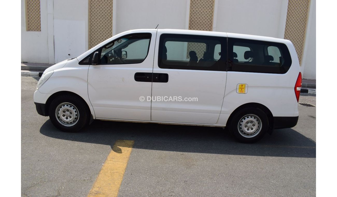 Hyundai H-1 Std Hyundai H-1 Van 12 seater, Model:2015. Excellent condition