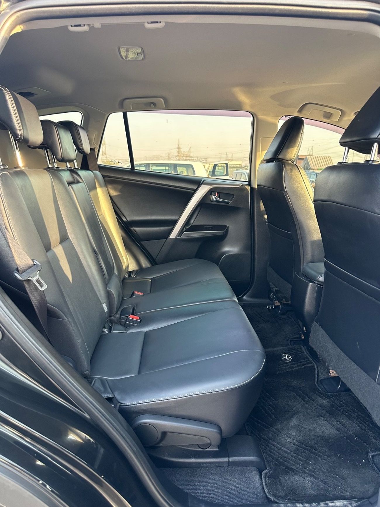 Toyota RAV4 TOYOTA RAV4 Japan Full option