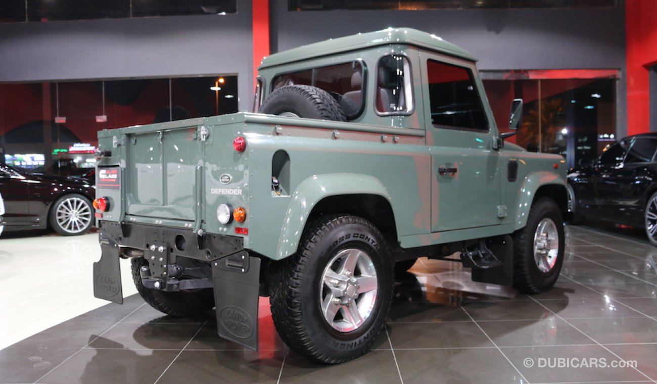 Land Rover Defender PickUp