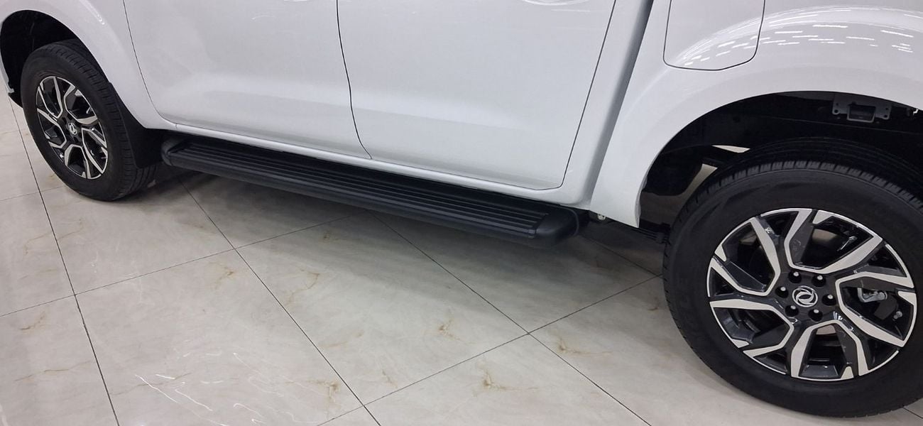 سبروس X300 Spruce X300  4WD By Nissan Company