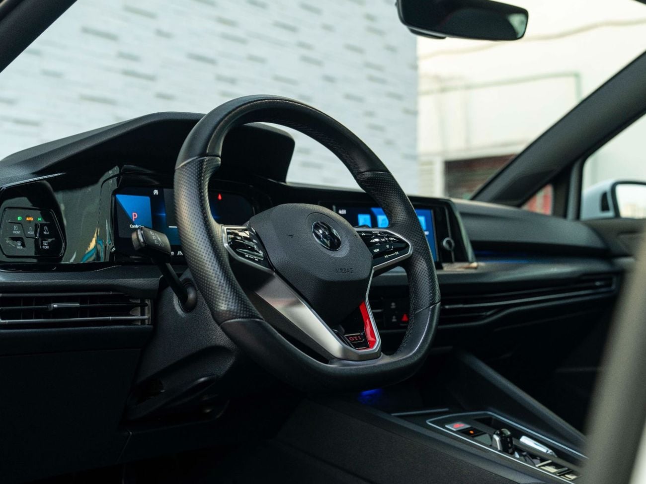 Volkswagen Golf GTI Sport 2.0T