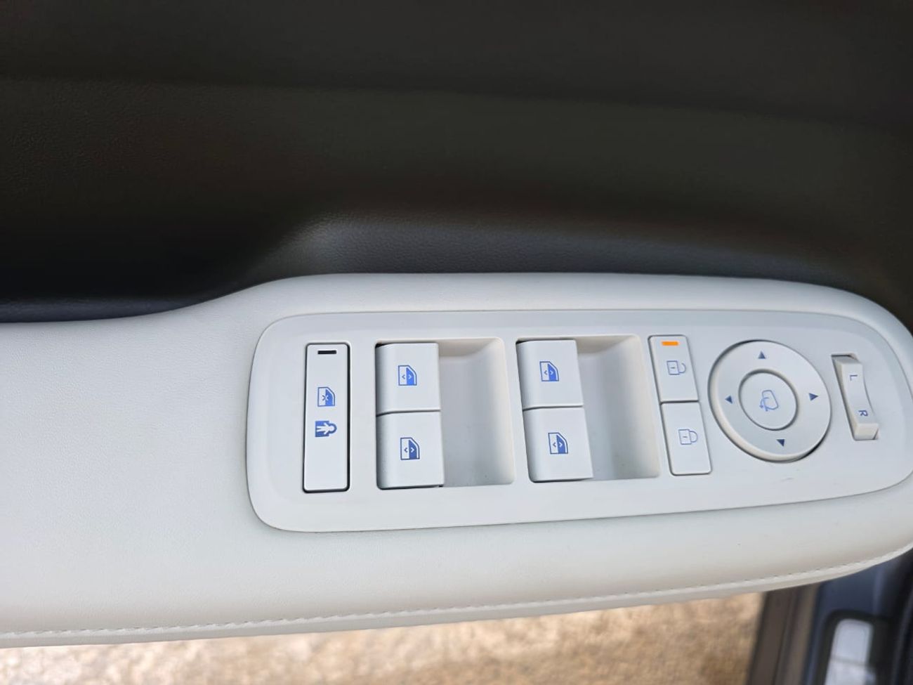 Hyundai Santa Fe 2024 Santa Fe Calligraphy Two sunroof , 360 camera and auto parking system