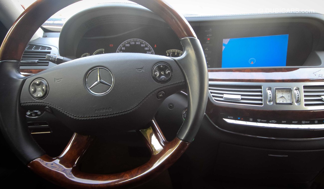 مرسيدس بنز S 550 L With S 65 Badge