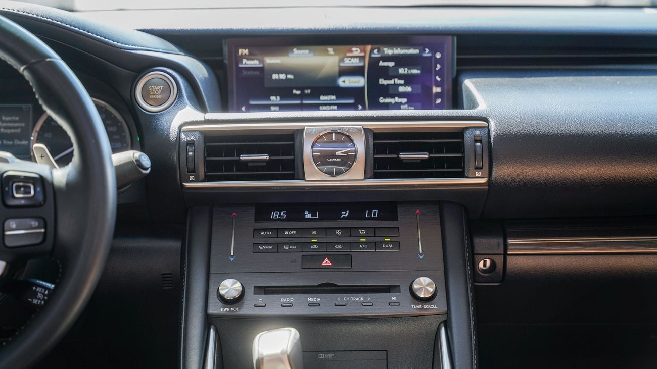 Lexus IS350