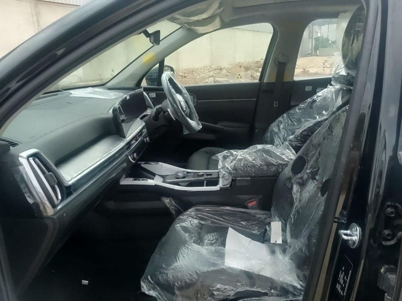 كيا سورينتو KIA SORENTO 1.6L FWD Petrol