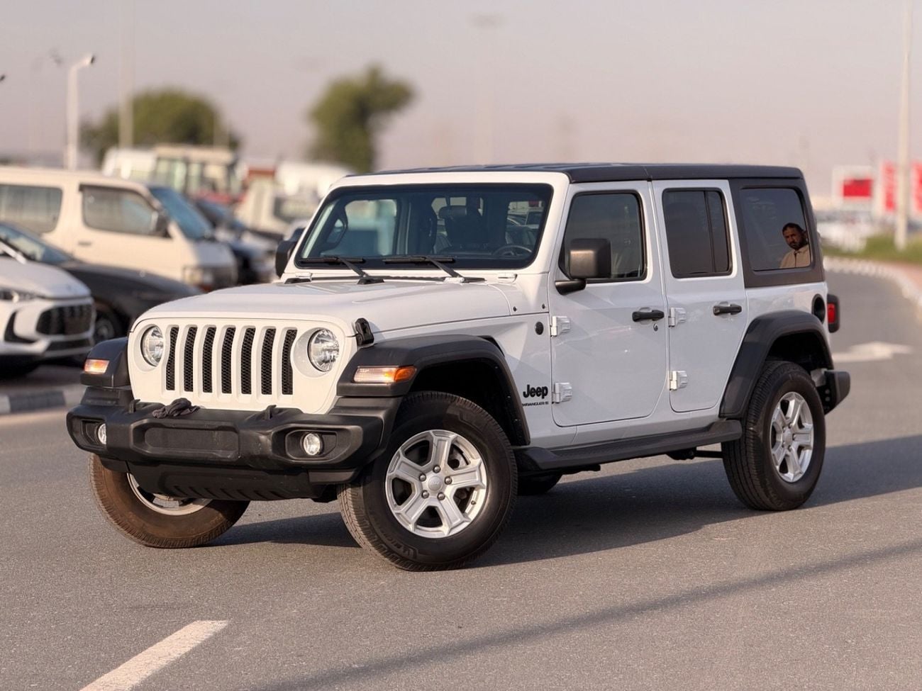 Jeep Wrangler Sport 3.6L A/T (5 Seater)