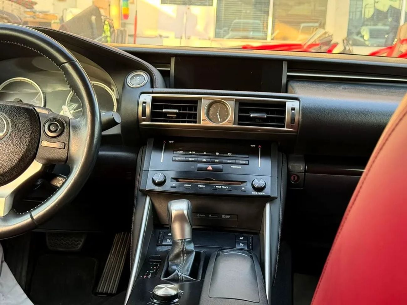 لكزس IS 250 IS250