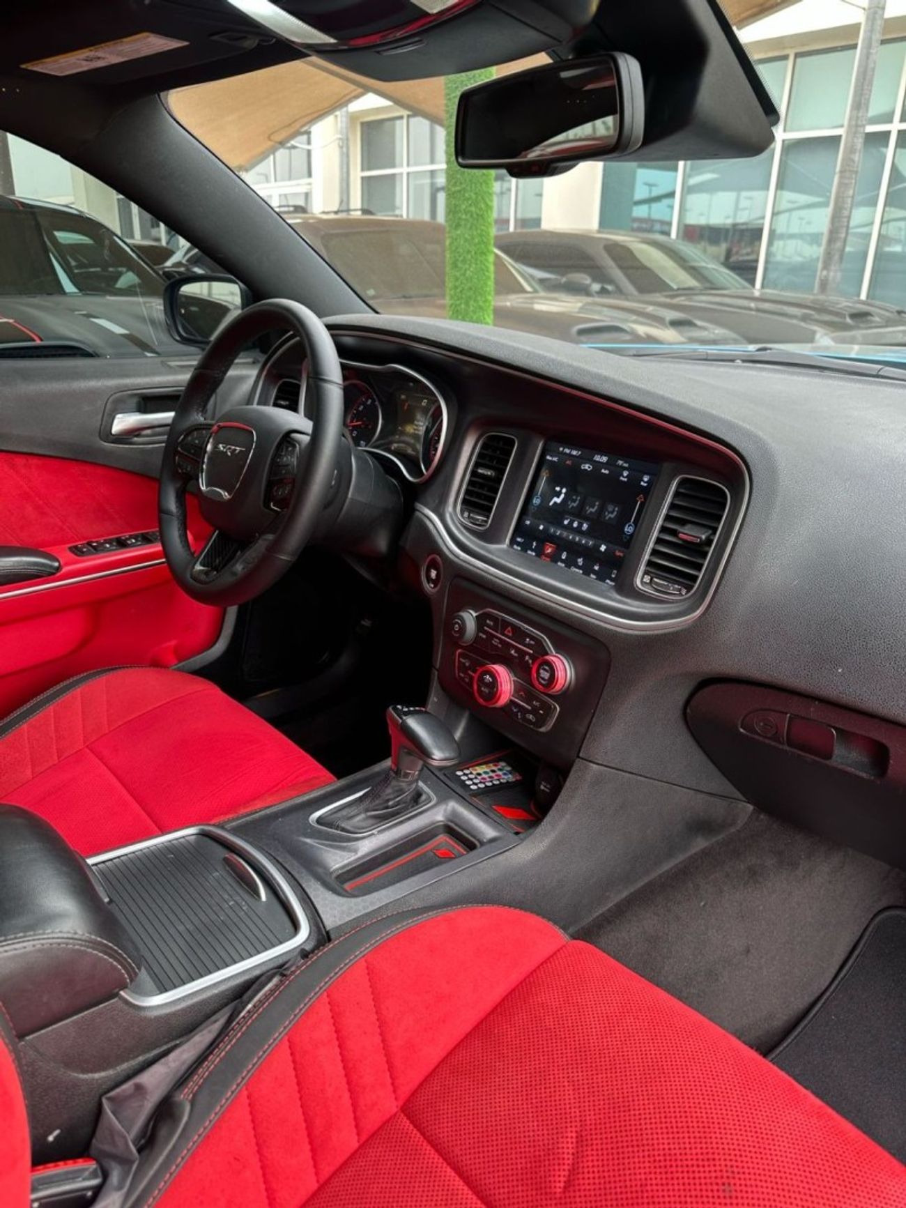 Dodge Charger DODGE CHARGER SRT 6.4 IMPORT AMERICA FULL OPTION PERFECT CONDITION