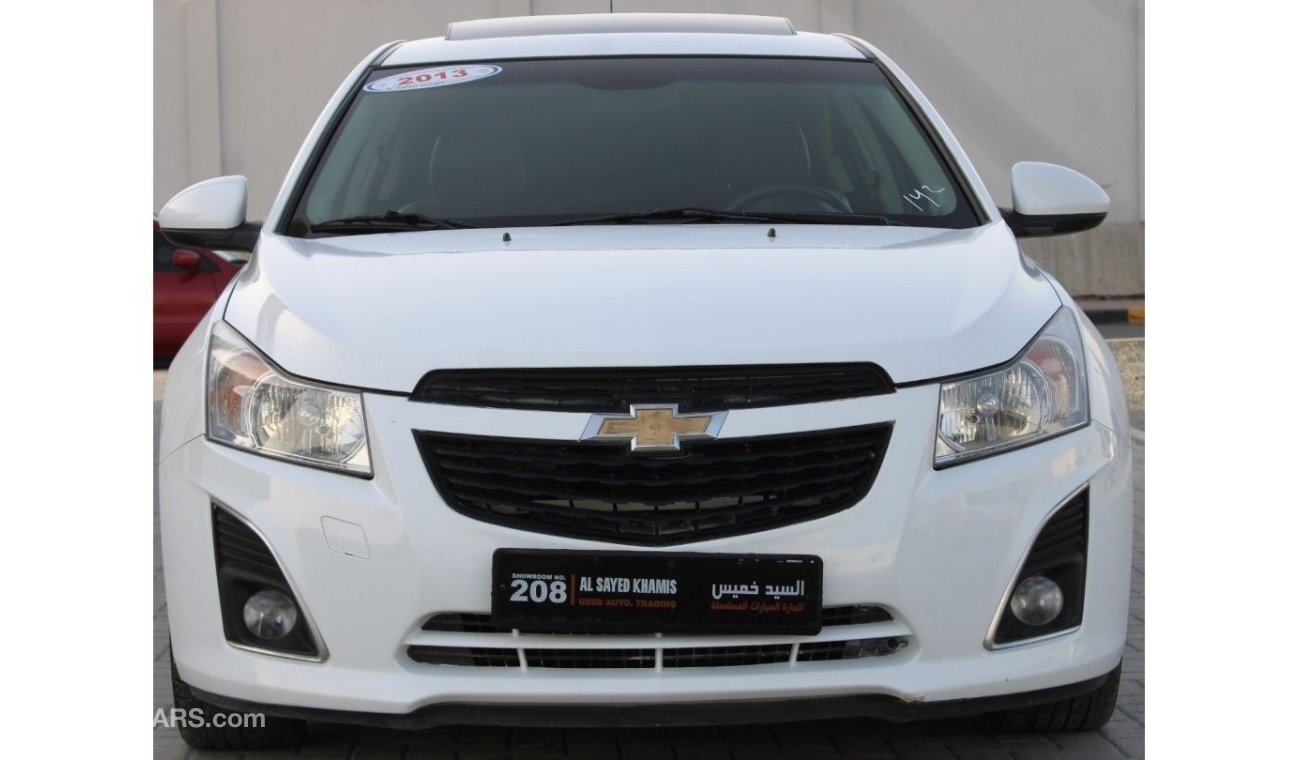 Chevrolet Cruze LT LT LT Chevrolet Cruze 2013 GCC in excellent condition No. 1 full option