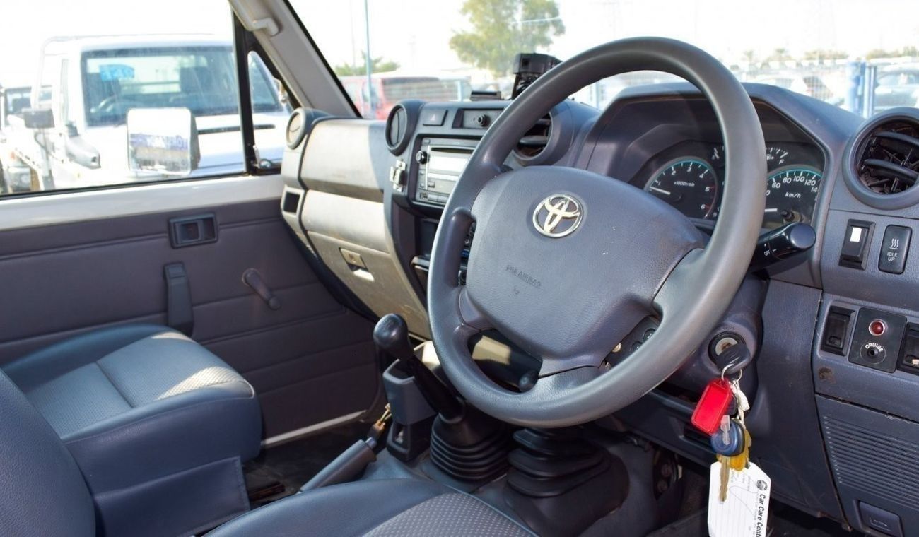 تويوتا لاند كروزر بيك آب LX V8 d