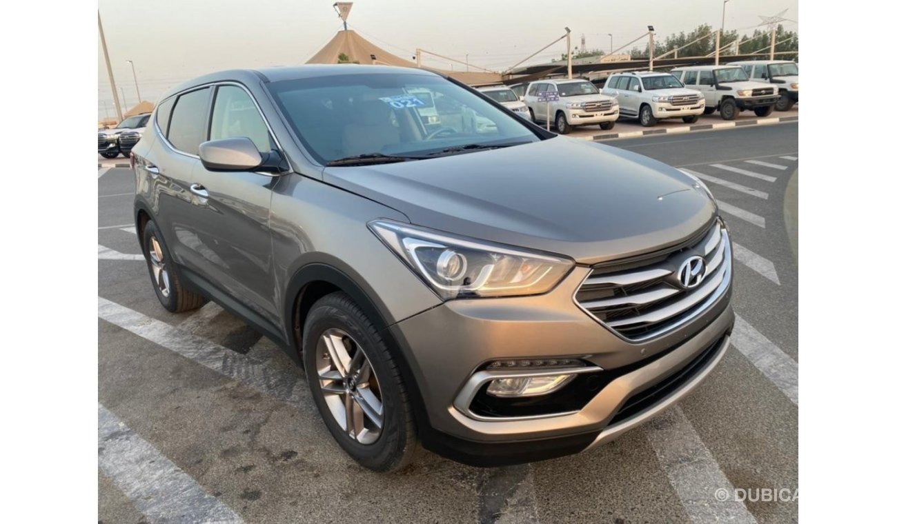 Hyundai Santa Fe HYUNDAI SANTAFE SPORT AWD 2.4L /  MID OPTION