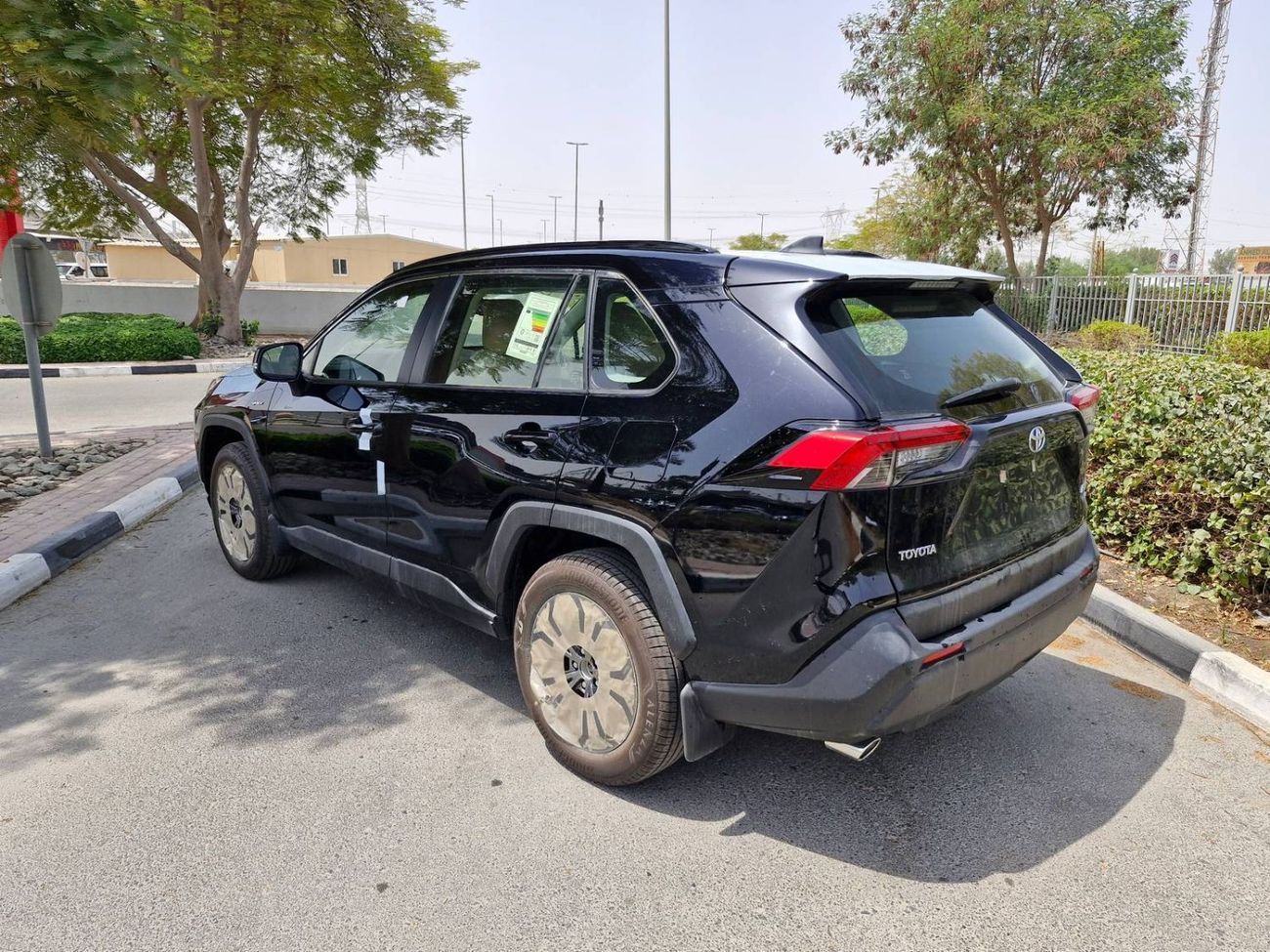 Toyota RAV4 2025 RAV4 HYBRID 4X4 2.5L GCC BRAND NEW 0KM