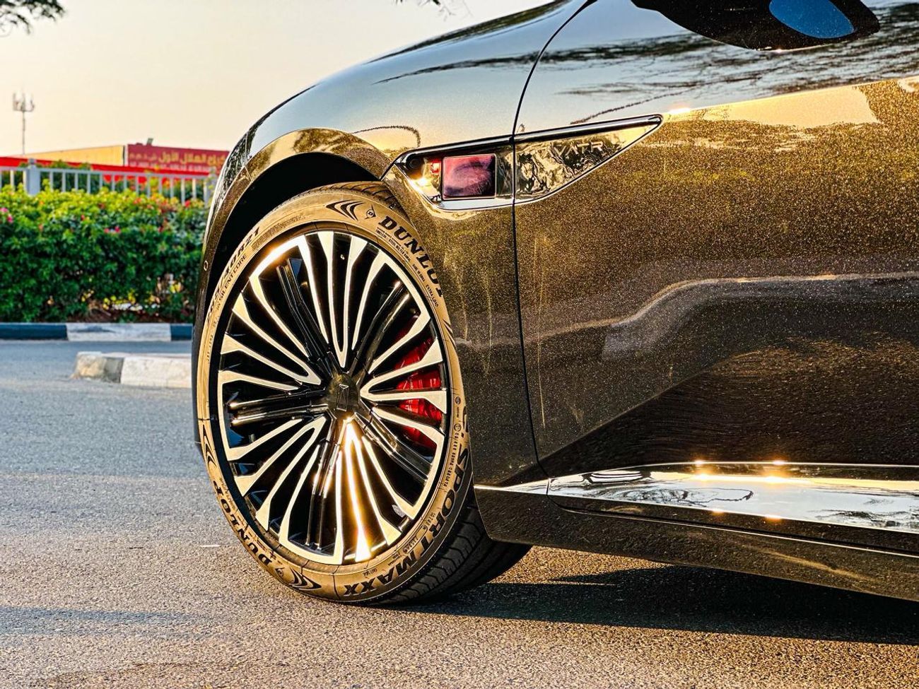 Avatr 12 2024 AVATR 12 Performance AWD | 94.5 kWh | 578 Hp | Range (700 Km) | Law Mileage (18,000 Km) | Warra