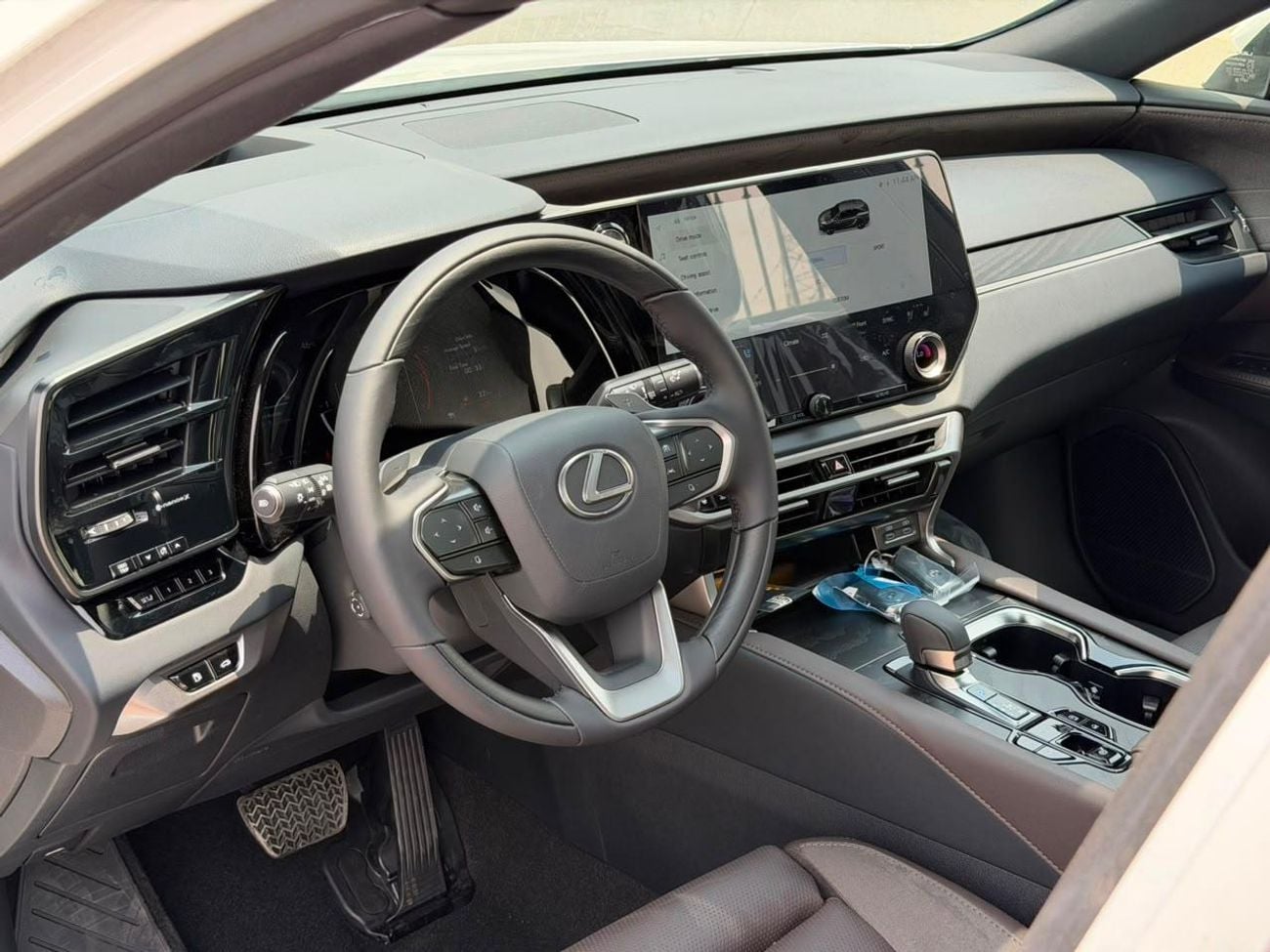 لكزس RX 350 PRESTIGE 2026 Export Price @ 265,000 AED
