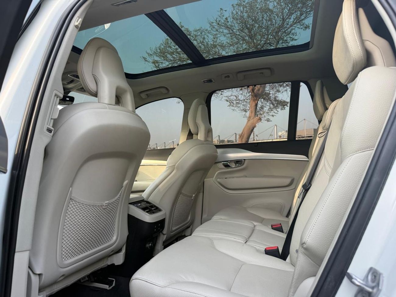Volvo XC90 MOMENTUM PLUS
