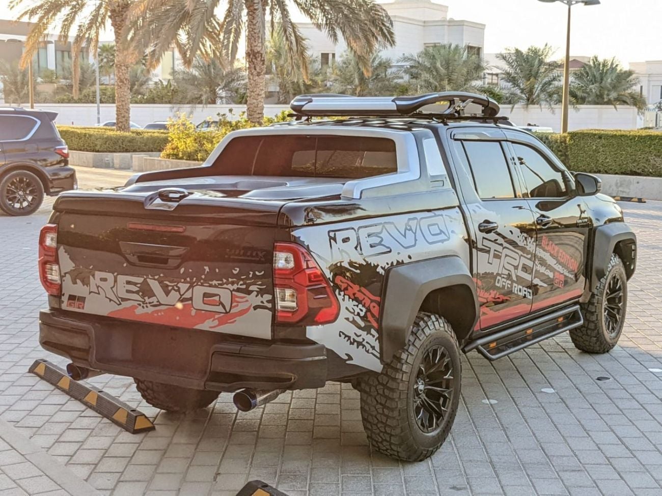 Toyota Hilux ADVENTURE